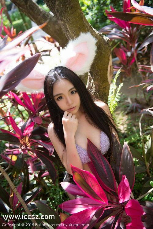 国产巨乳自拍,揭秘网络红人背后的故事